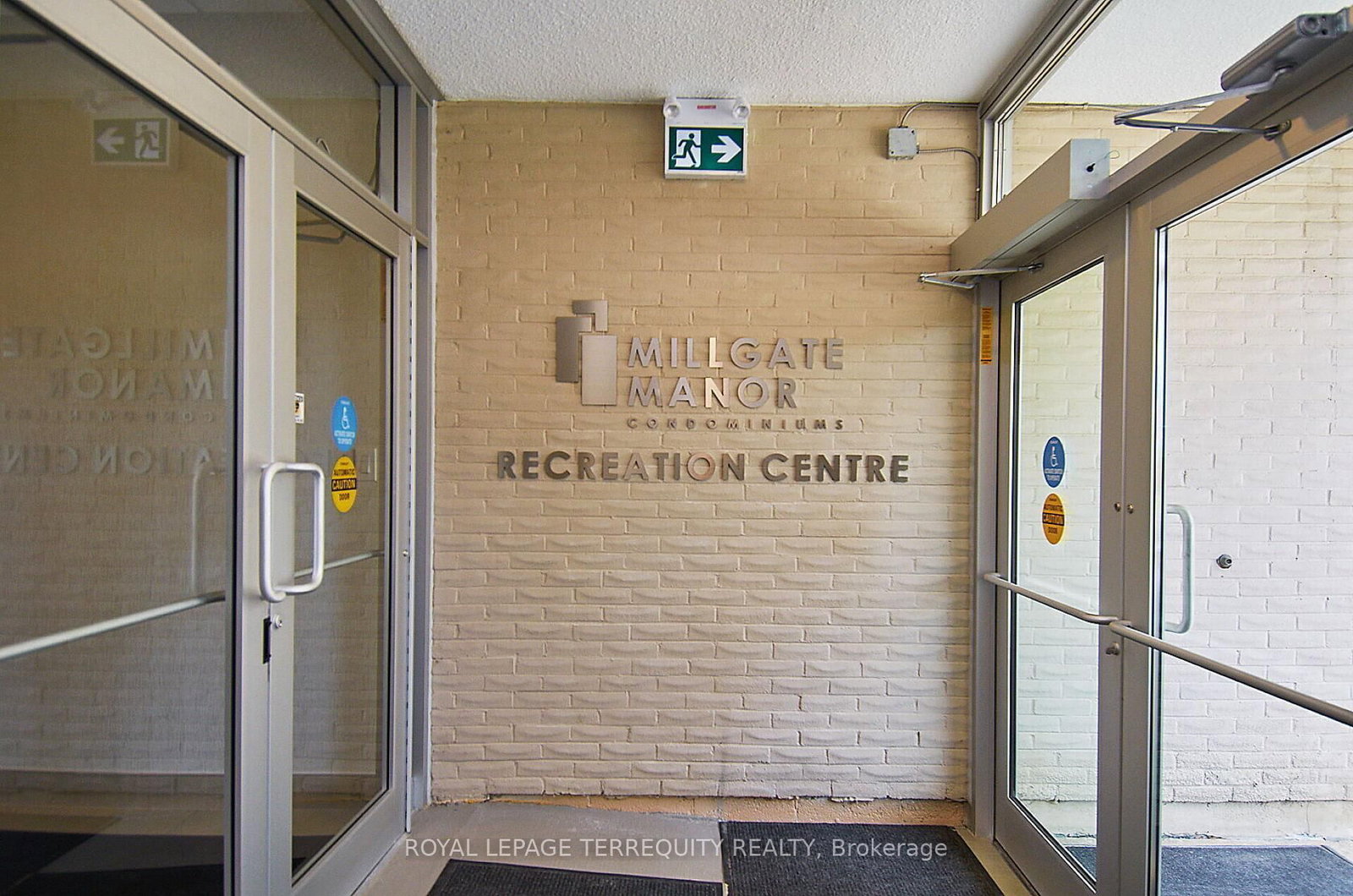 812 Burnhamthorpe Road, Unit 1907 - Photo 29