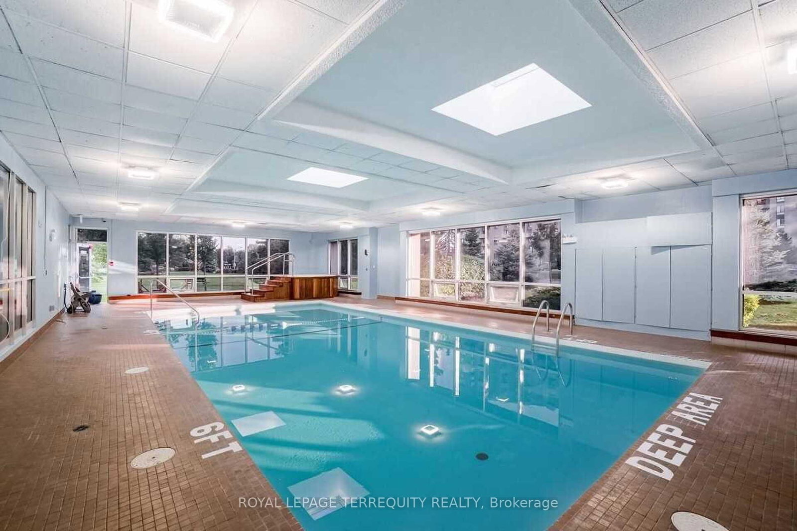 812 Burnhamthorpe Road, Unit 1907 - Photo 33