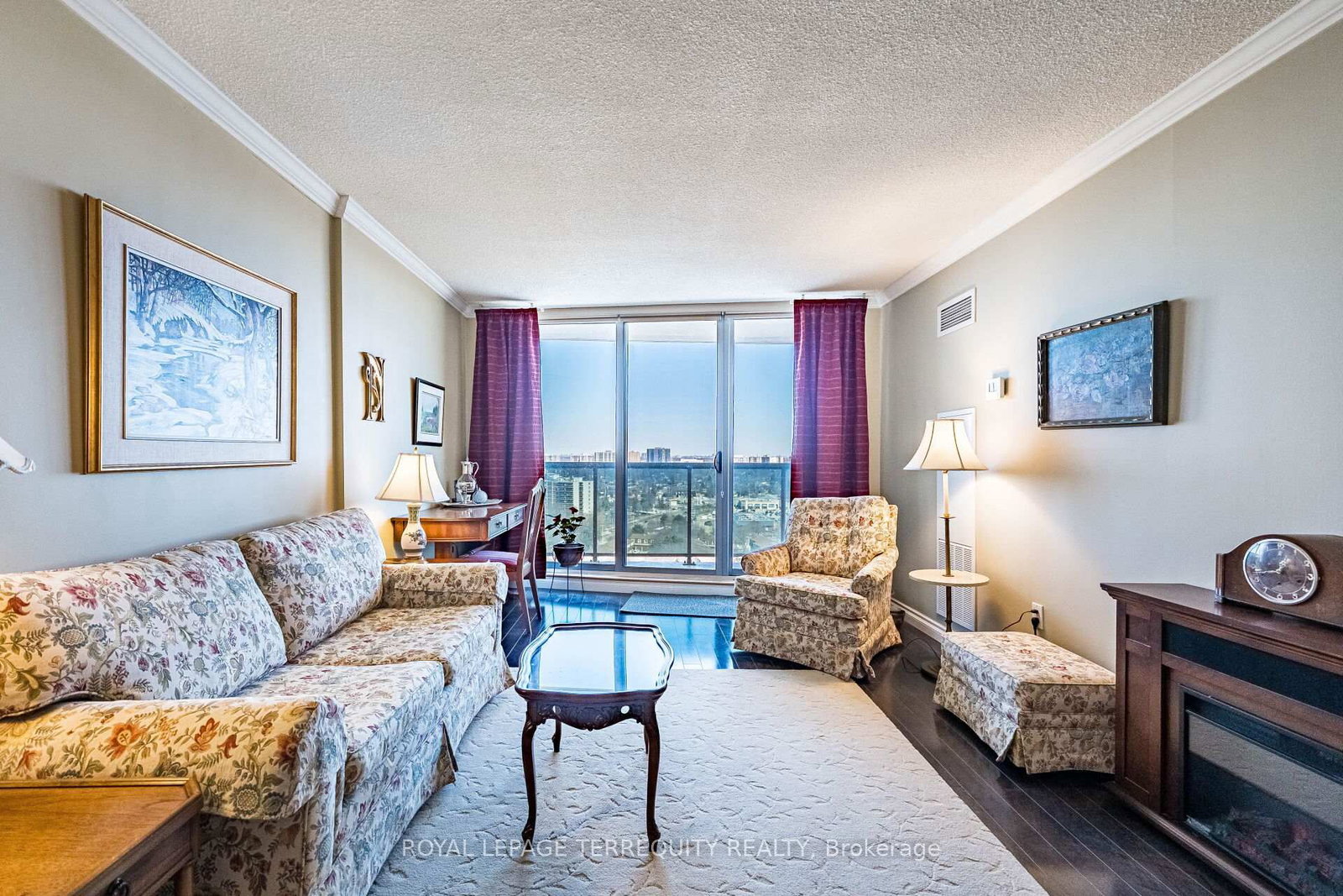 812 Burnhamthorpe Road, Unit 1907 - Photo 8