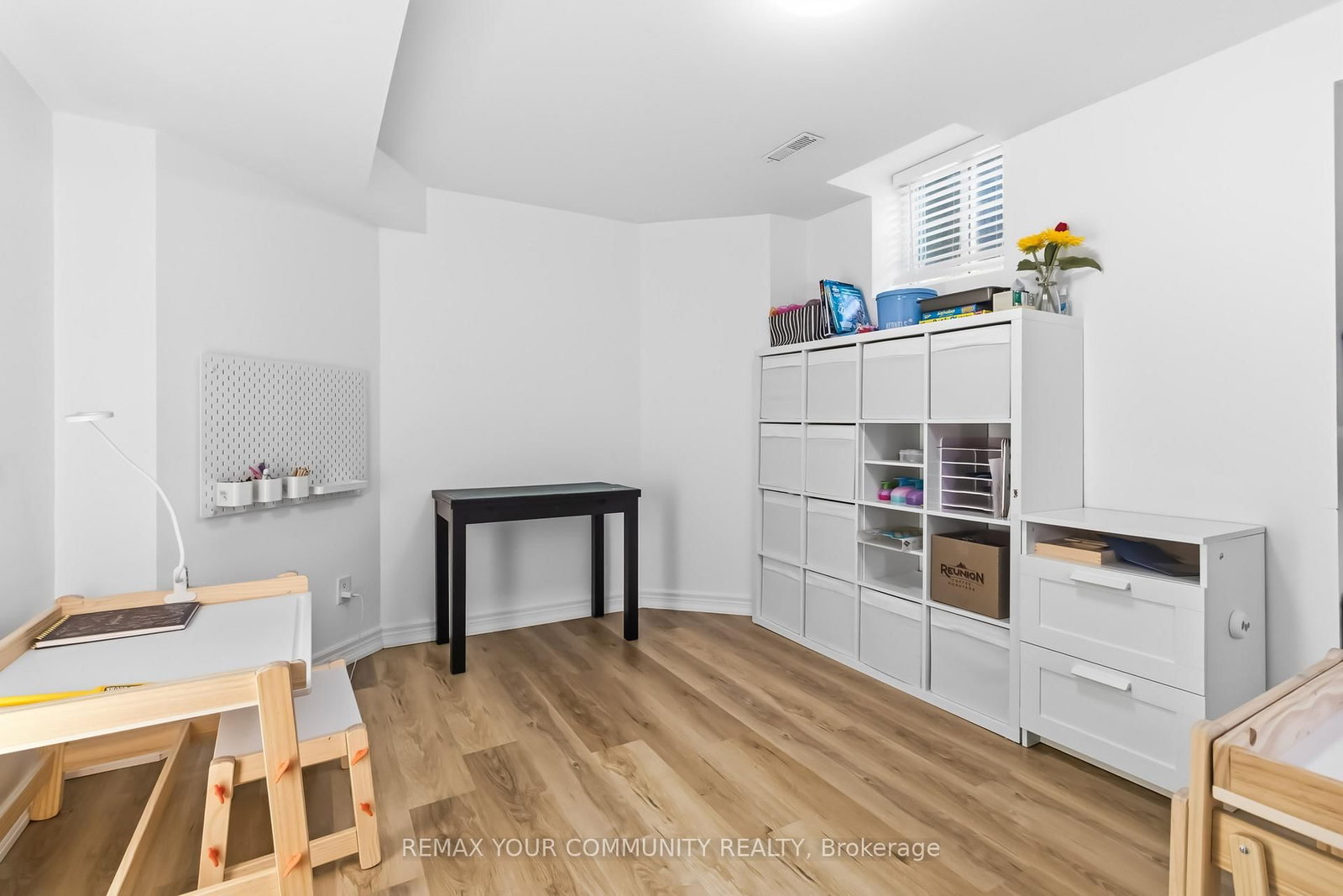 4184 Vermont Crescent - Photo 40