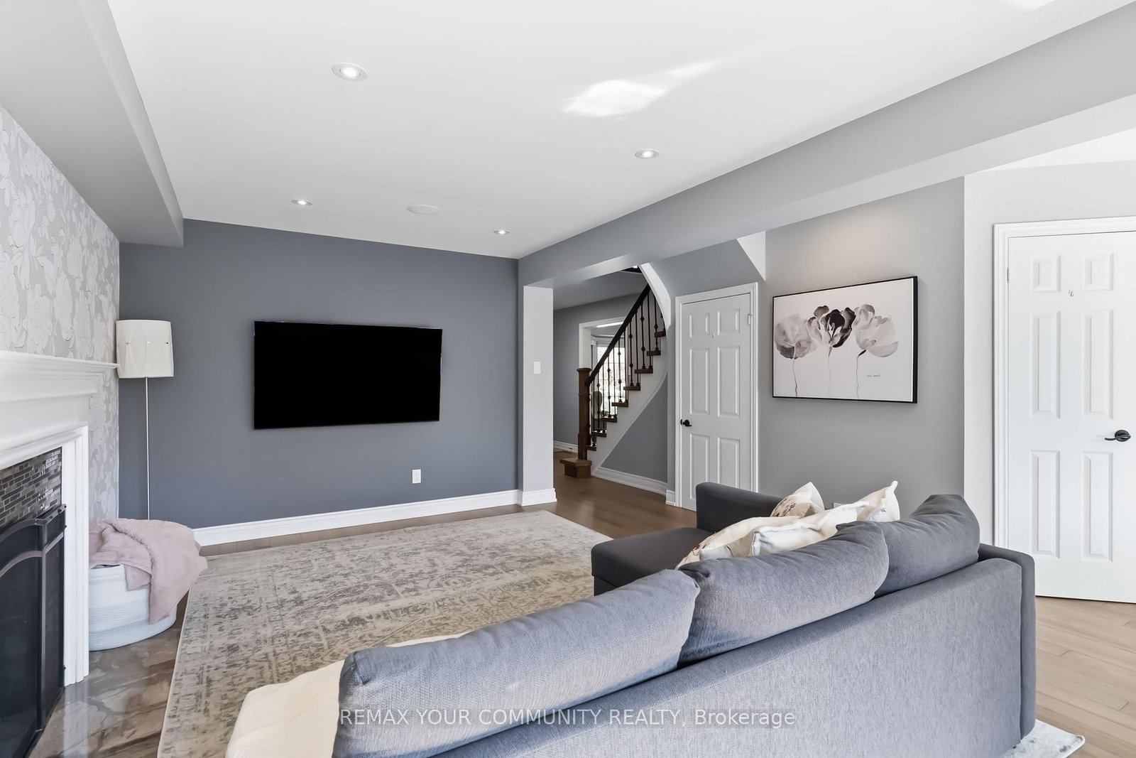 4184 Vermont Crescent - Photo 8