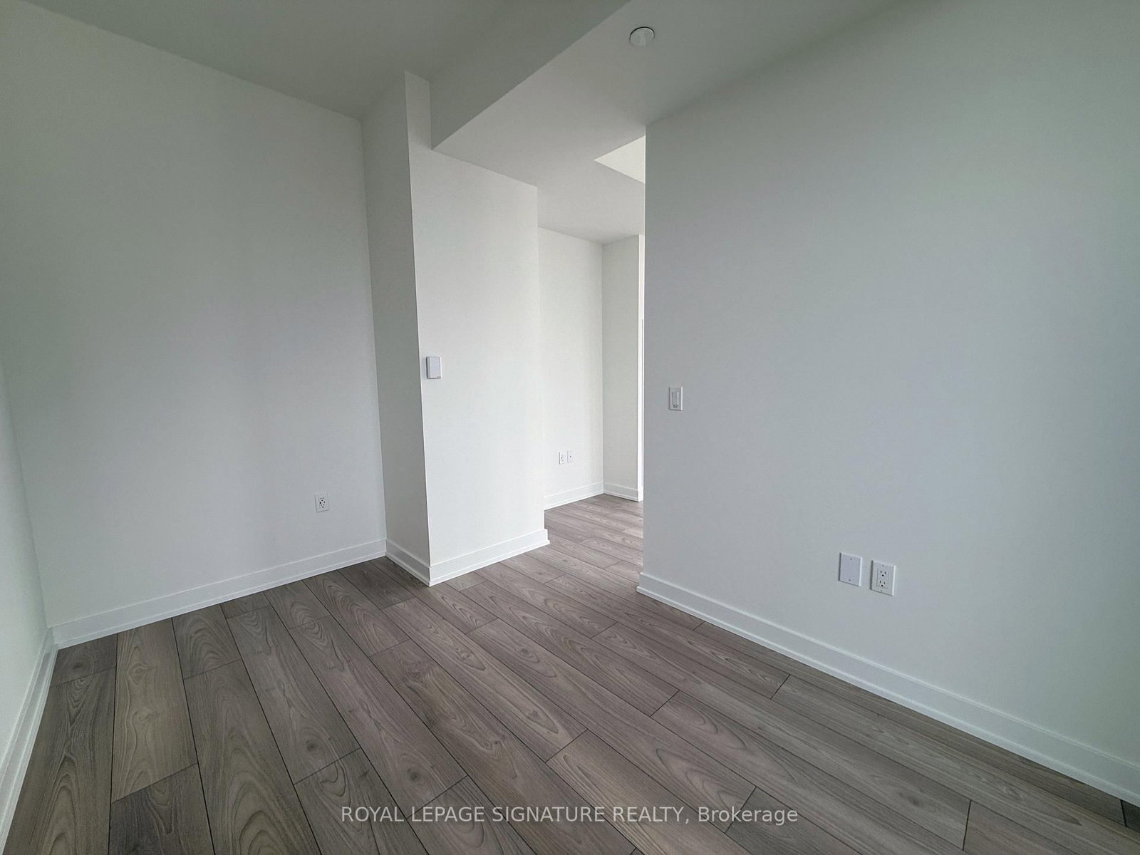 1 Fairview Road E, Unit 1009 - Photo 11