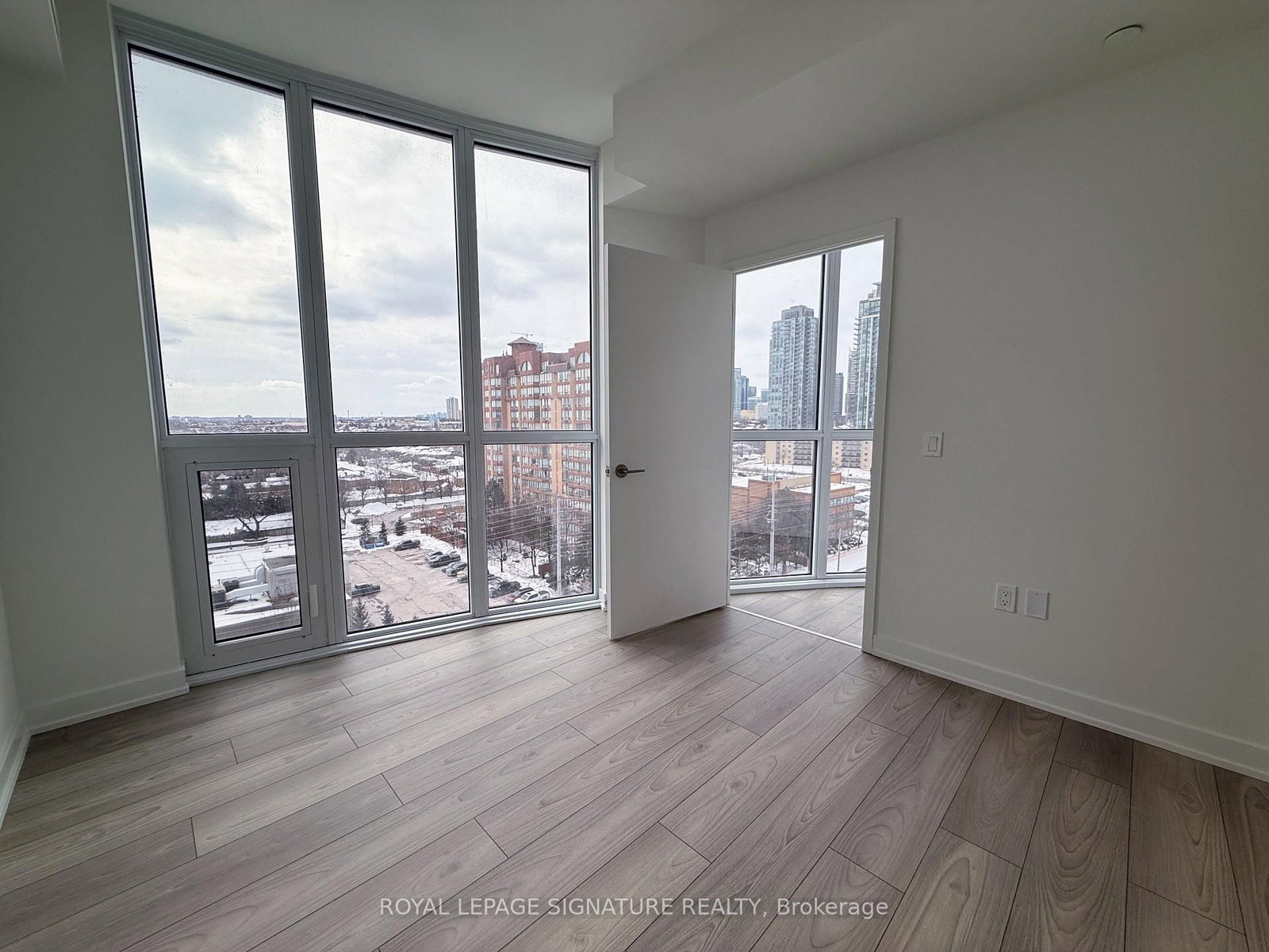 1 Fairview Road E, Unit 1009 - Photo 14