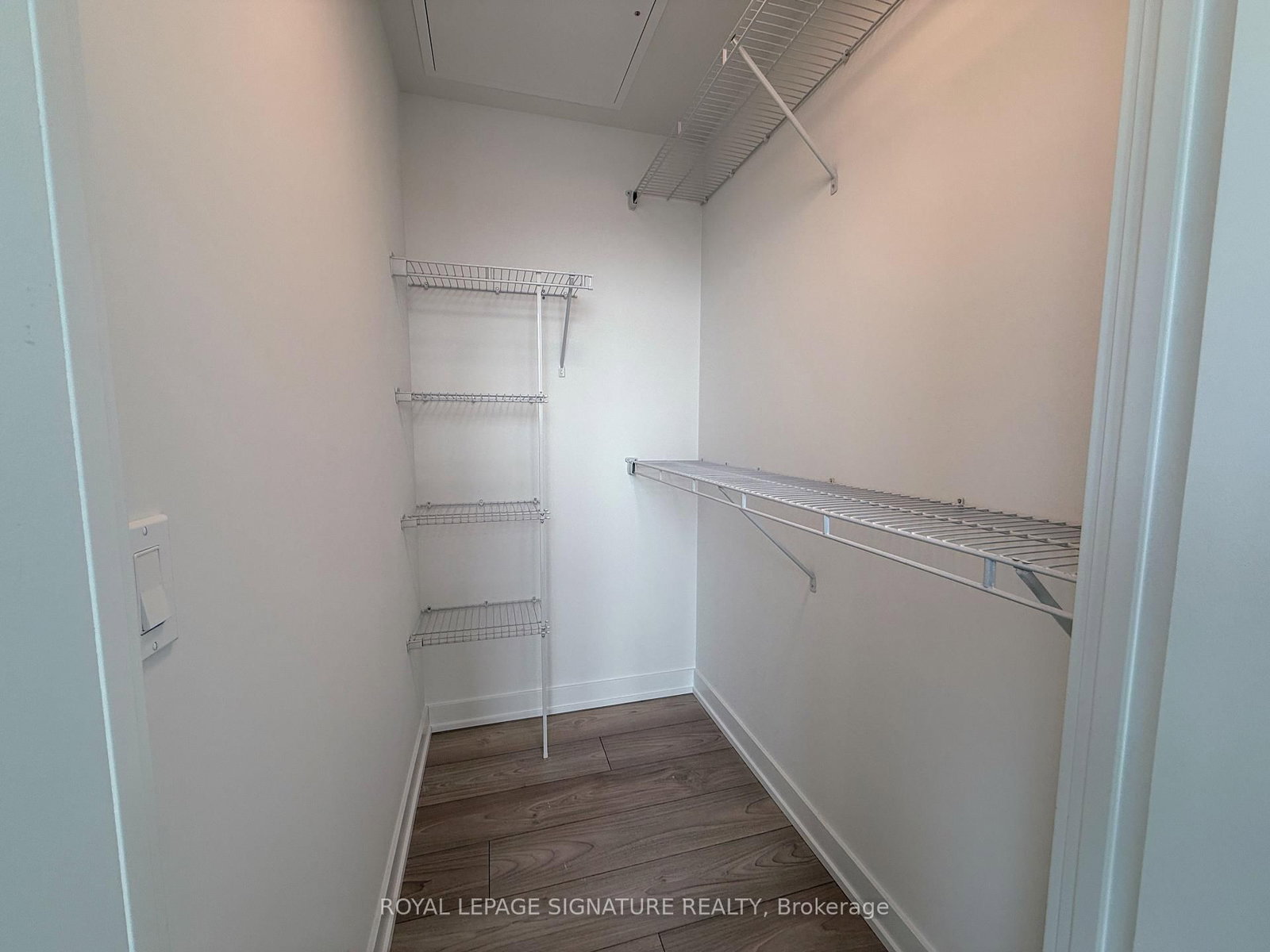 1 Fairview Road E, Unit 1009 - Photo 15
