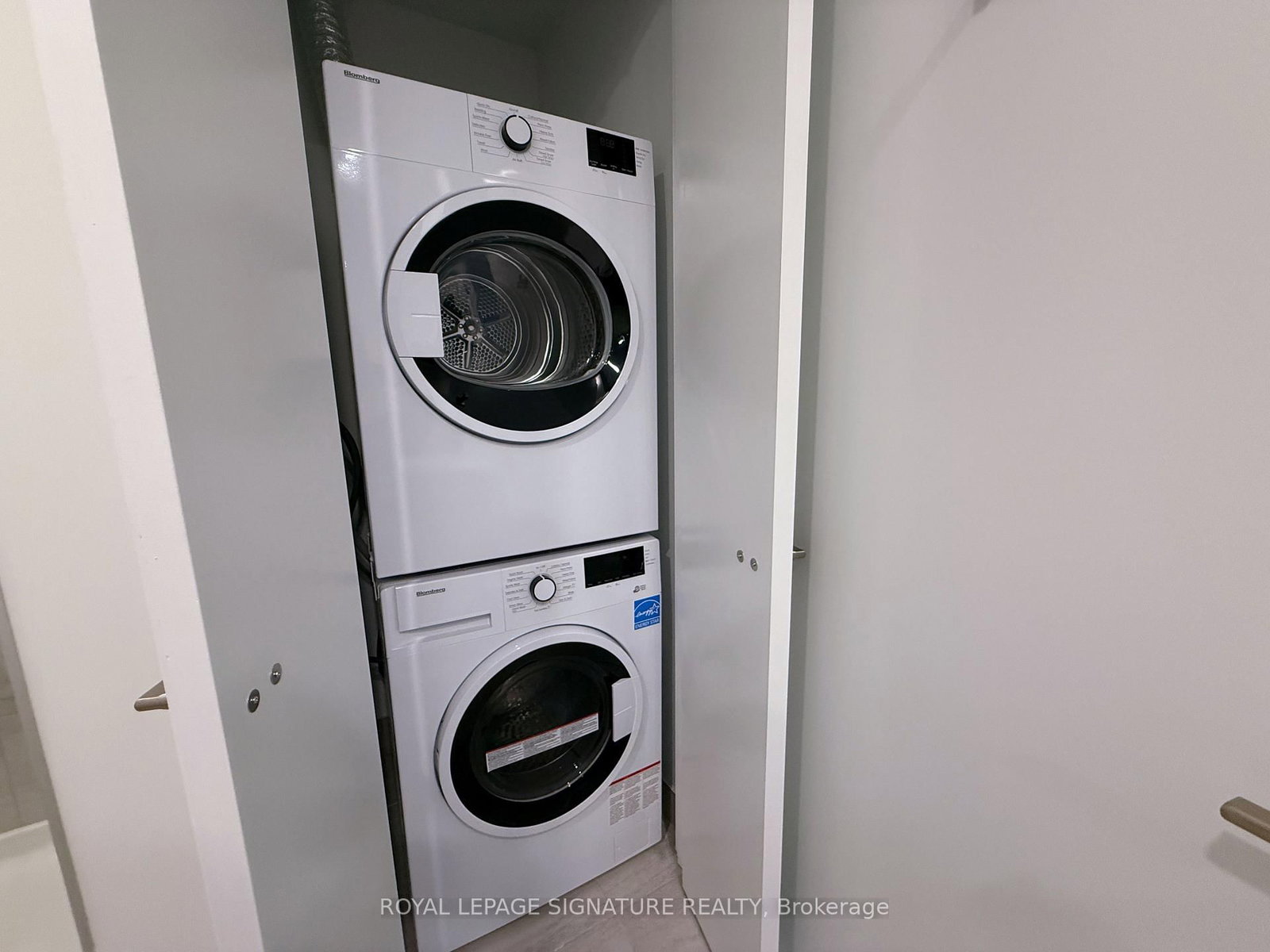 1 Fairview Road E, Unit 1009 - Photo 6