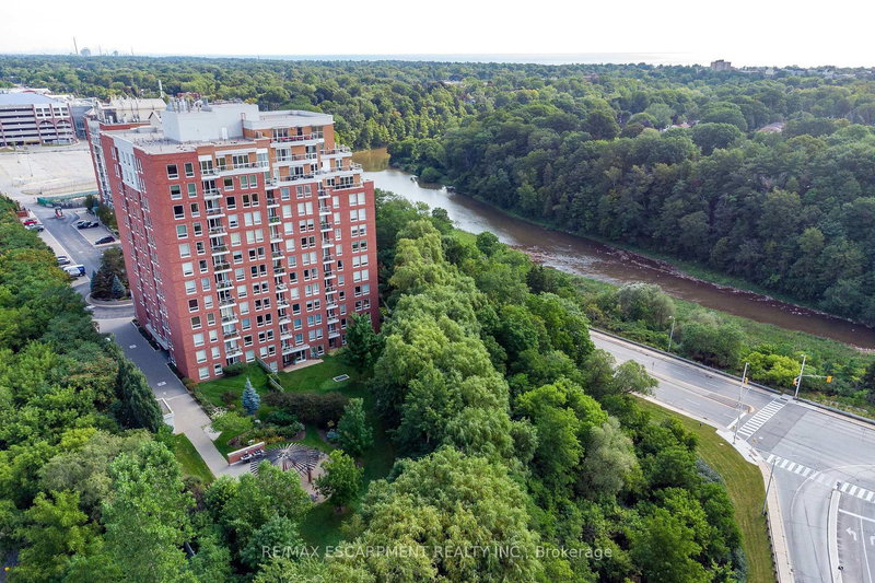 507 - 40 Old Mill Rd, Oakville, L6J 7W2 | Image 2