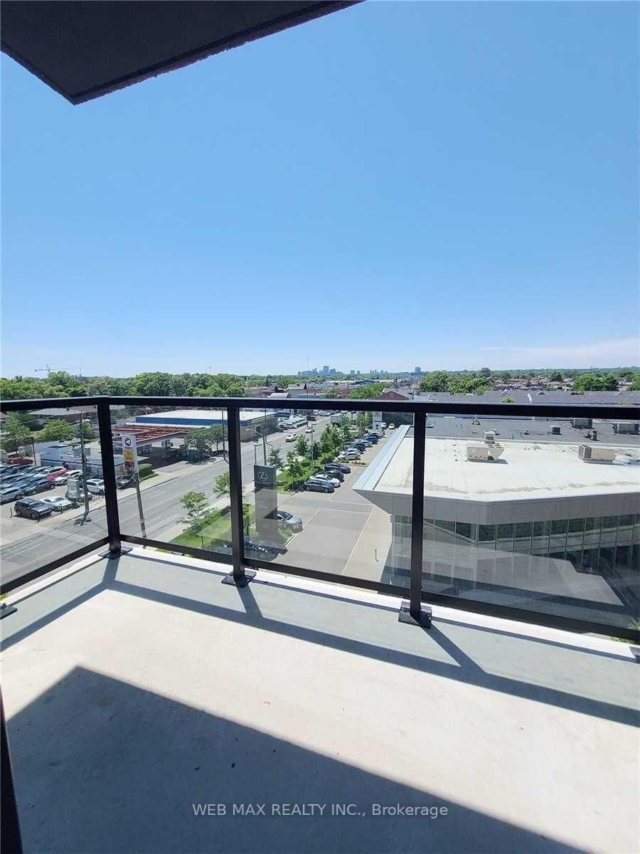 2300 St.Clair Avenue W, Unit 601 - Photo 4