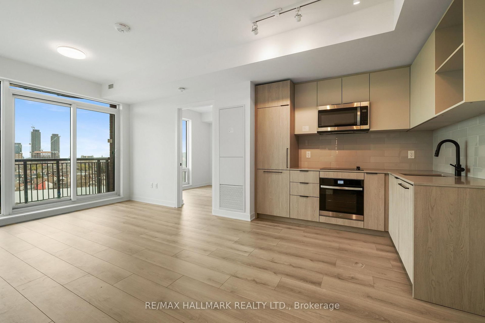 1185 Dupont Street, Unit 627 - Photo 9