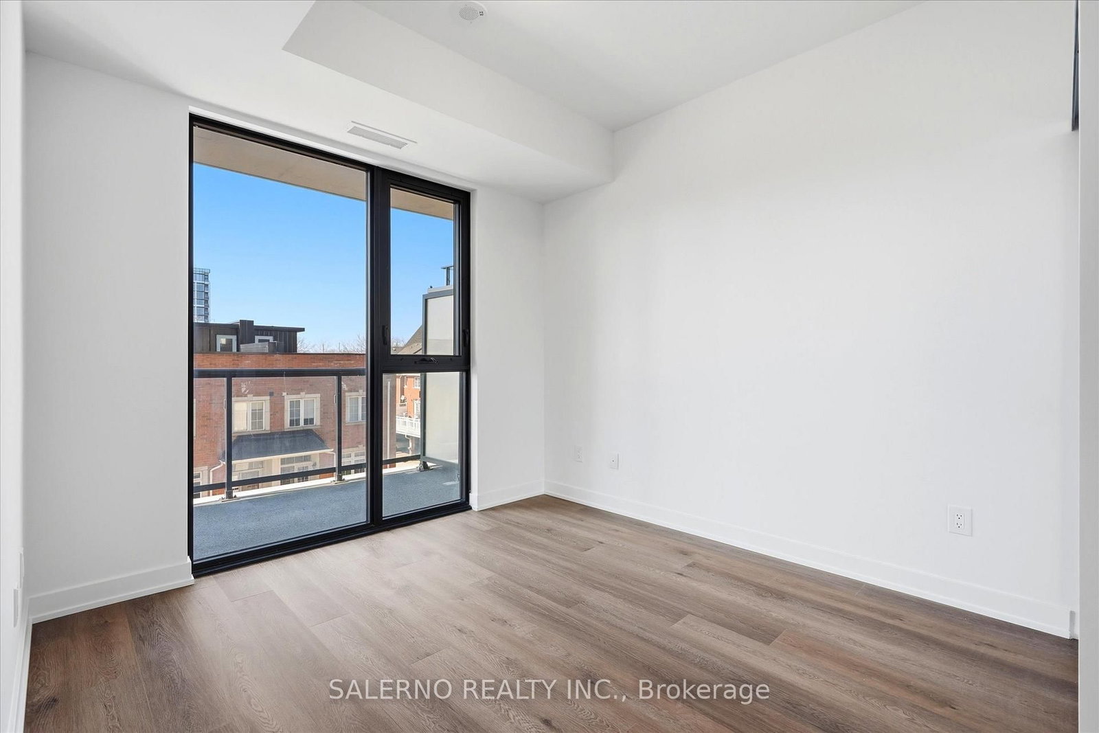 2075 Lakeshore Road, Unit 305 - Photo 15