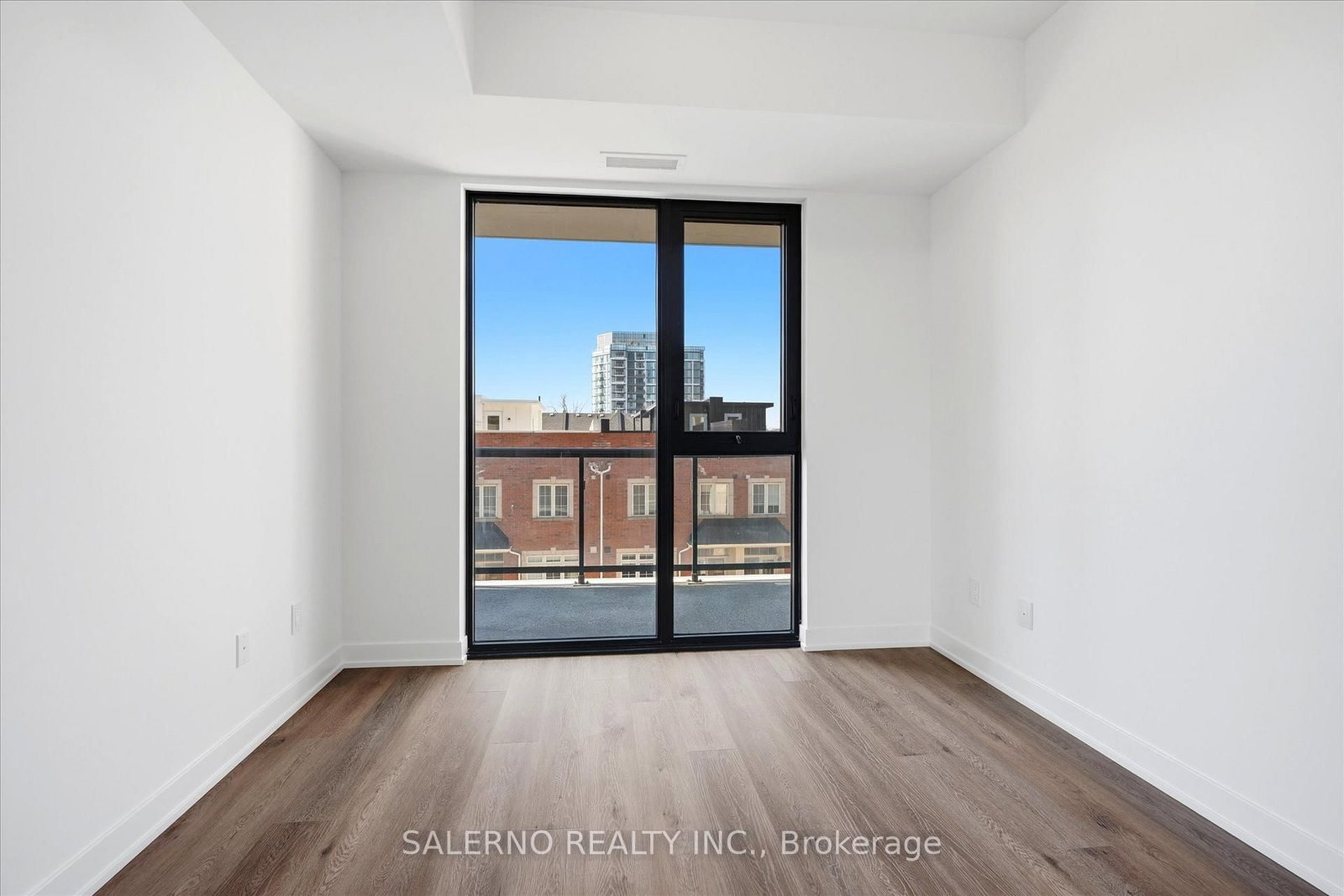 2075 Lakeshore Road, Unit 305 - Photo 16