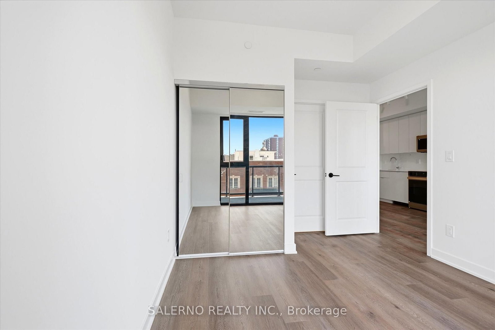 2075 Lakeshore Road, Unit 305 - Photo 17