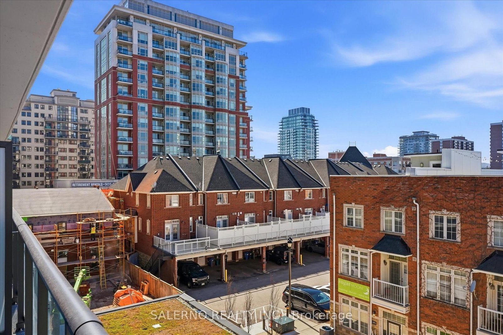 2075 Lakeshore Road, Unit 305 - Photo 21