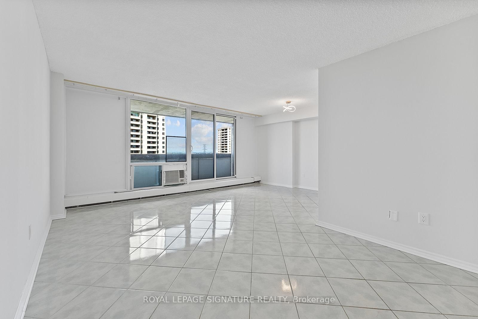 5 San Romanoway, Unit 906 - Photo 4