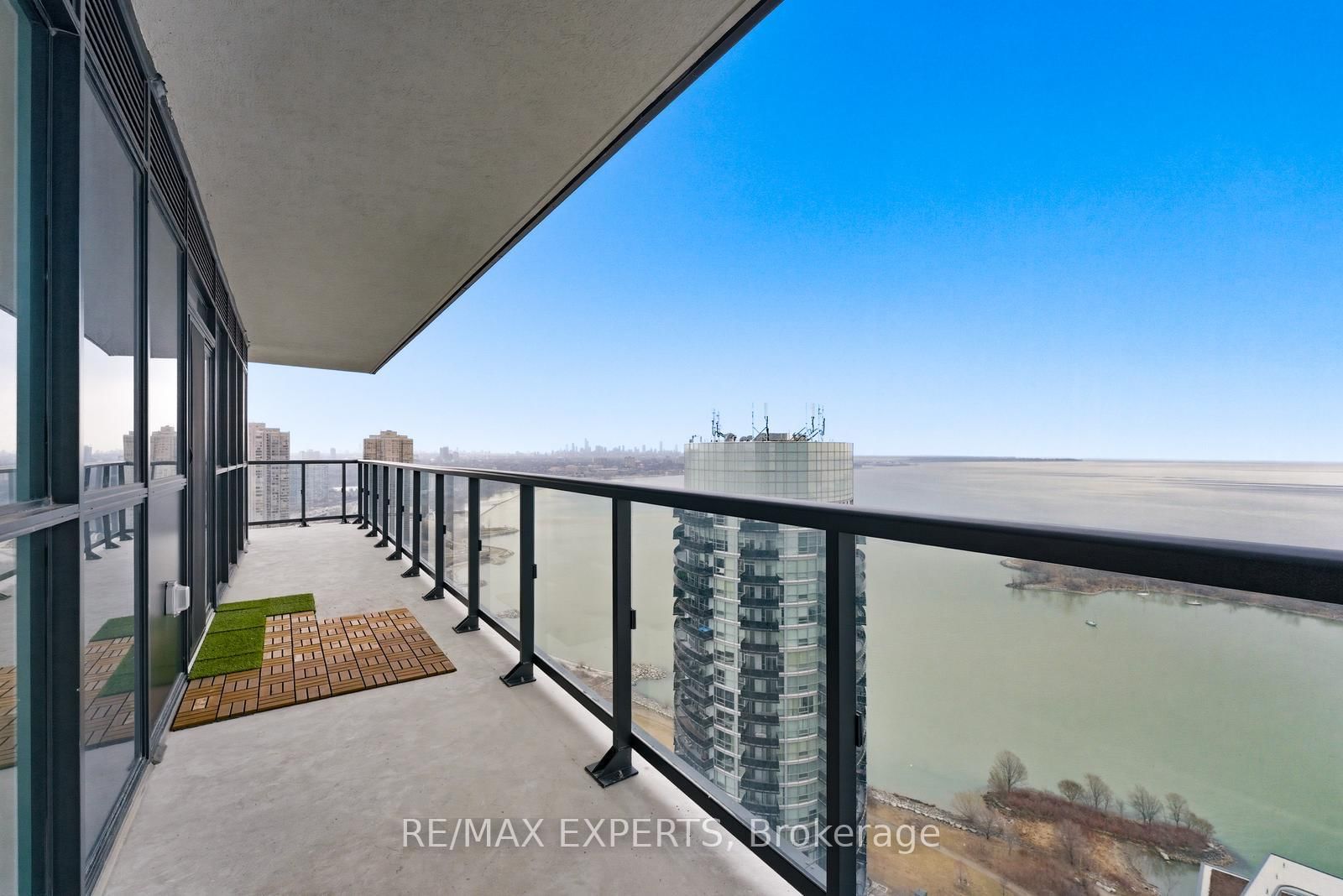 38 Annie Craig Drive, Unit 3502