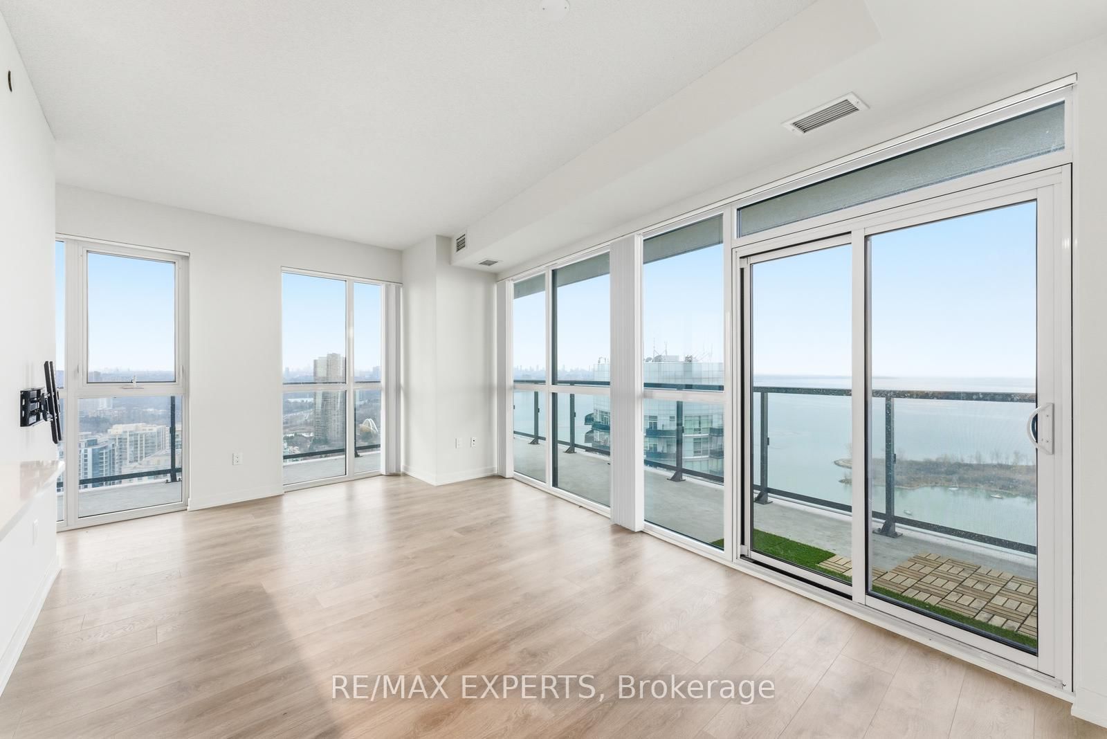 38 Annie Craig Drive, Unit 3502 - Photo 15