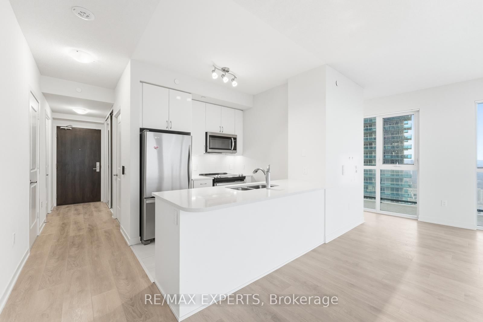 38 Annie Craig Drive, Unit 3502 - Photo 7