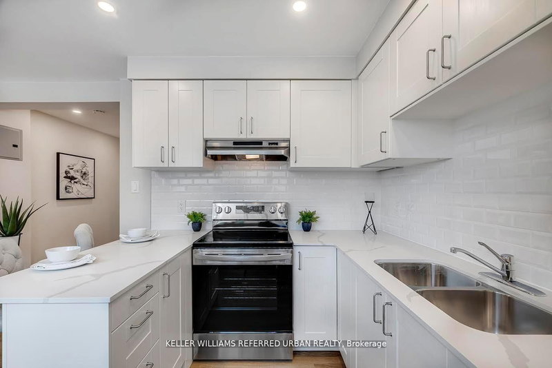 6 - 90 Portland St, Toronto, M8Y 1A7 | Image 3