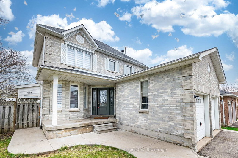 71 Drinkwater Dr, Brampton, L6Y 4T8 | Image 2