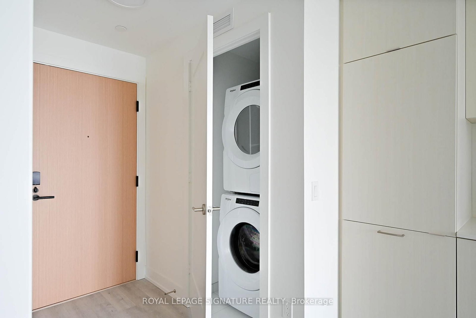 60 Central Park Road Way, Unit 1608 - Photo 14