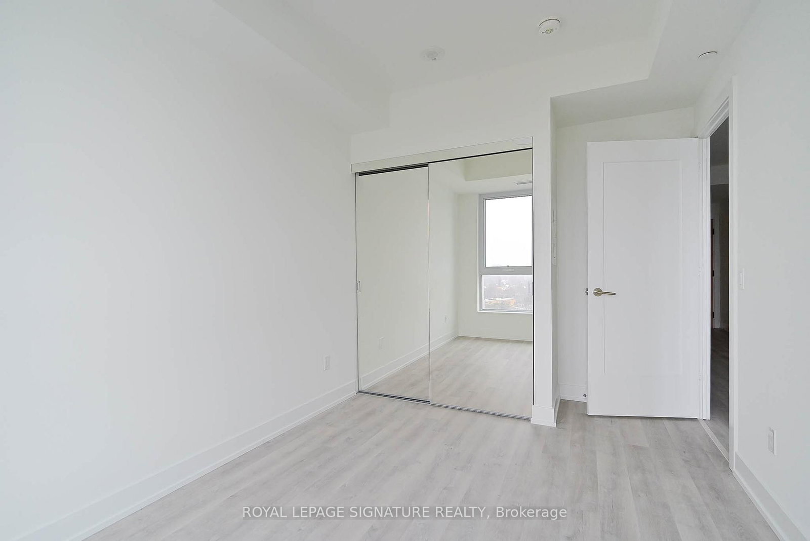 60 Central Park Road Way, Unit 1608 - Photo 6