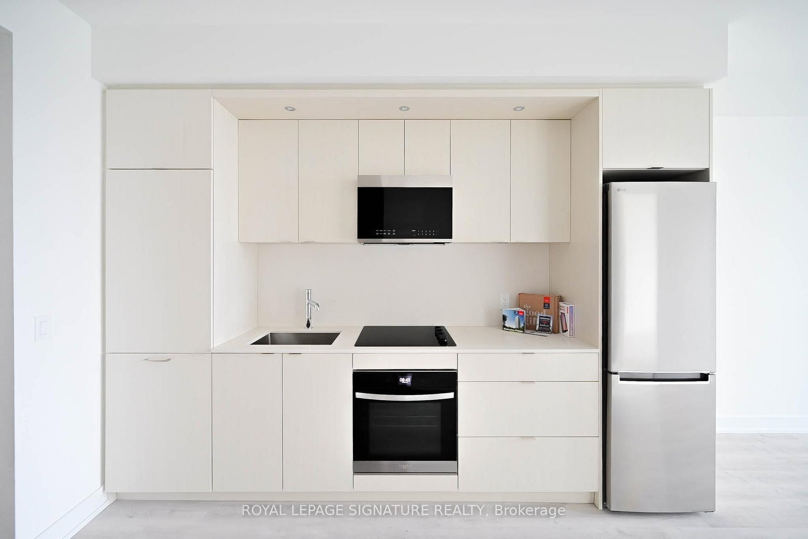 60 Central Park Road Way, Unit 1608 - Photo 9