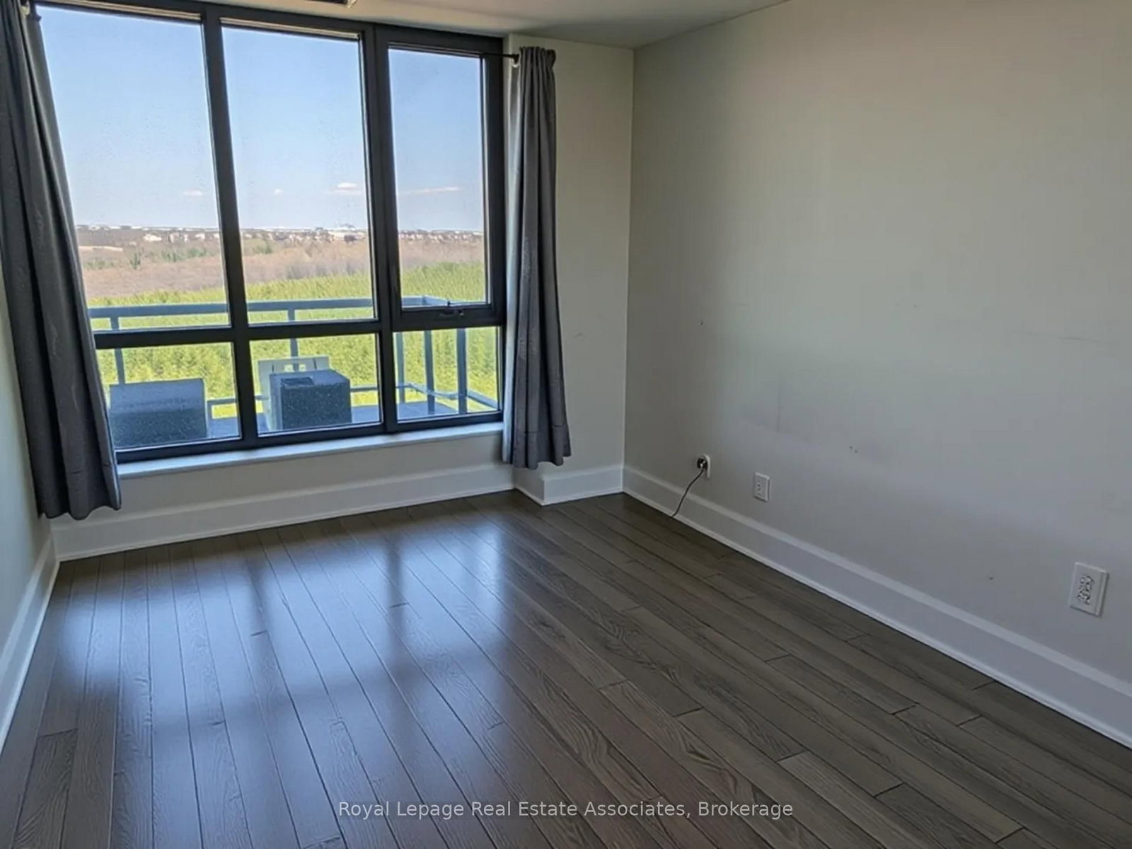 45 Yorkland Boulevard, Unit 405 - Photo 15
