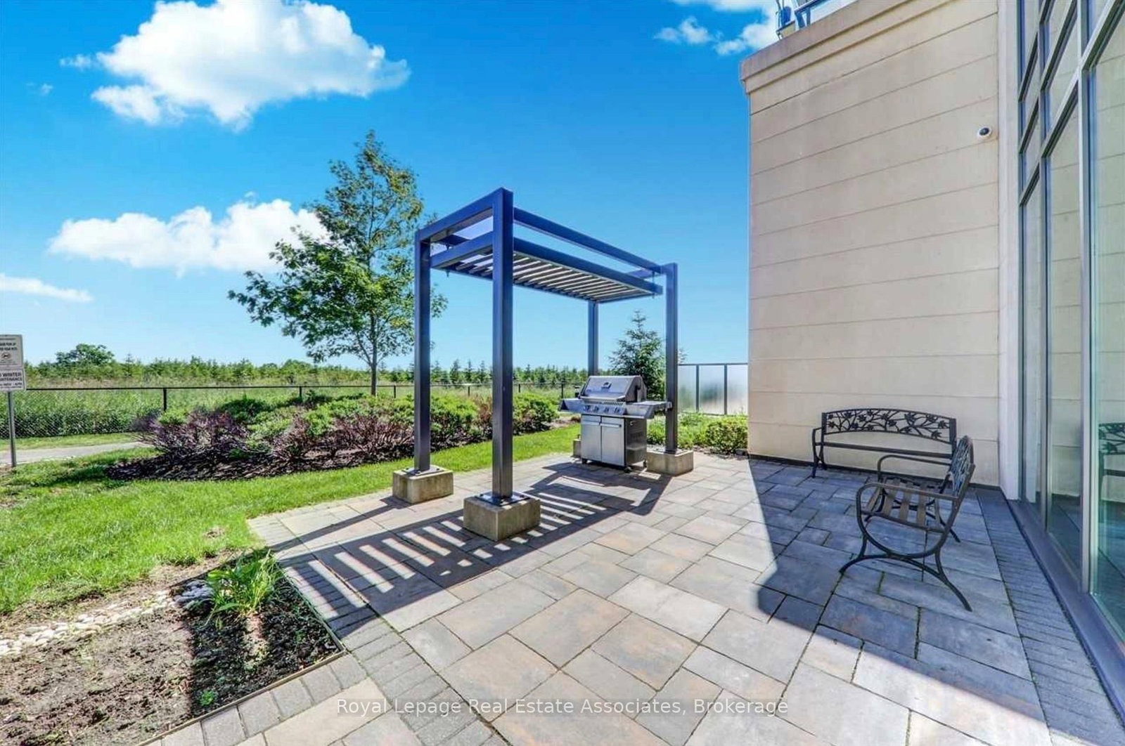 45 Yorkland Boulevard, Unit 405 - Photo 19