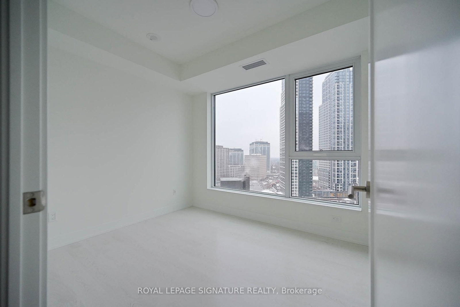 60 Central Park Road Way, Unit 1704 - Photo 21