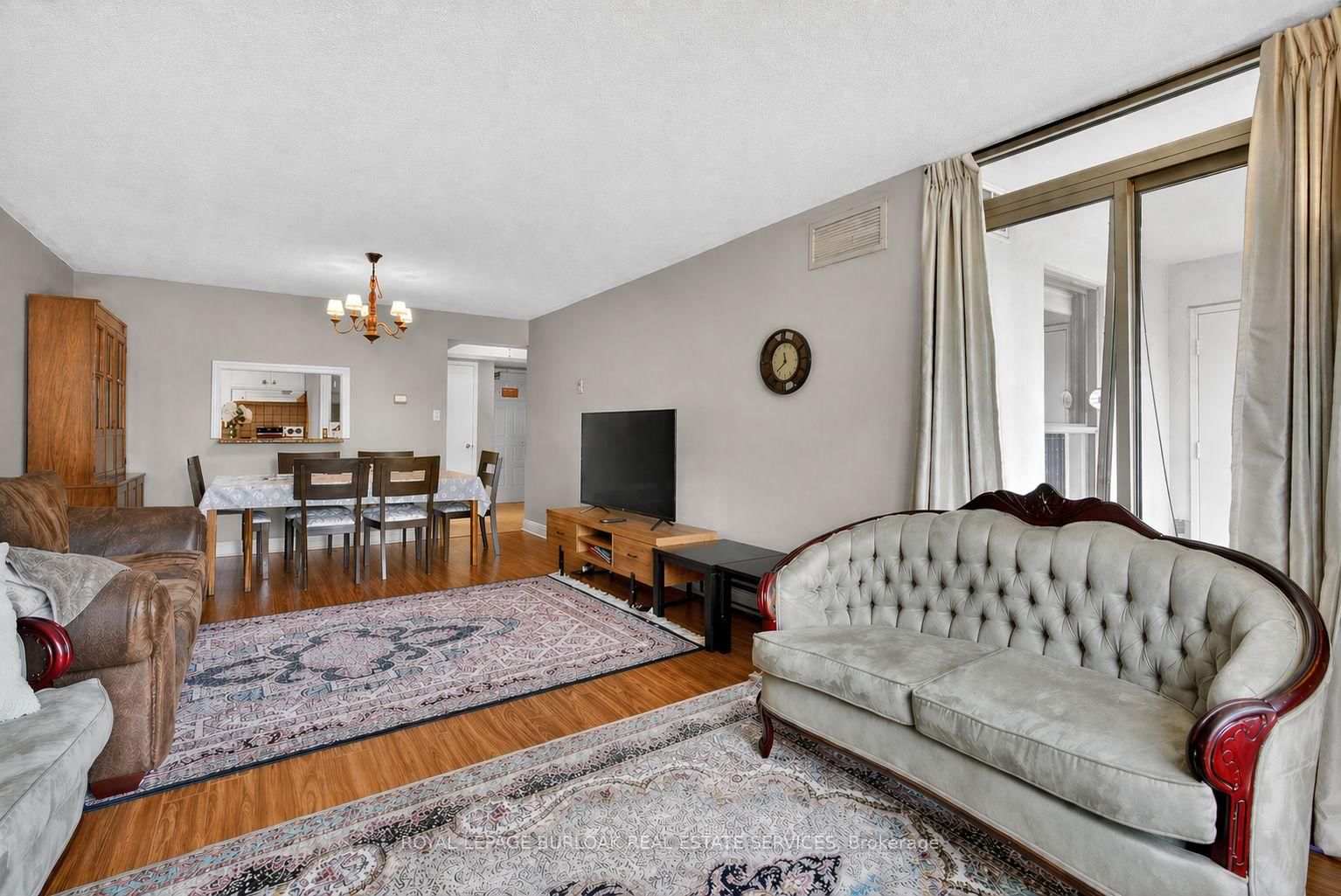 1225 North Shore Boulevard E, Unit 307 - Photo 11