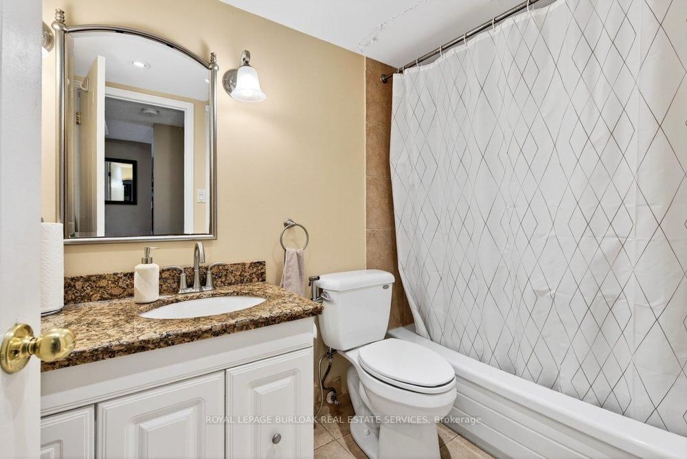 1225 North Shore Boulevard E, Unit 307 - Photo 17