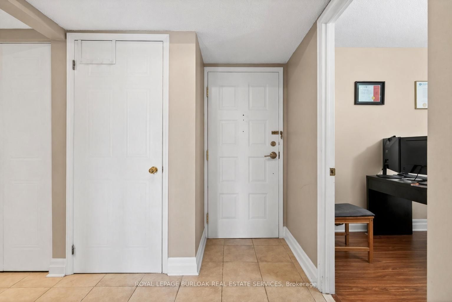 1225 North Shore Boulevard E, Unit 307 - Photo 6