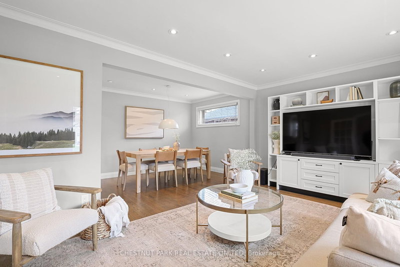 27 Cedarcrest Dr, Toronto, M9A 2V4 | Image 2