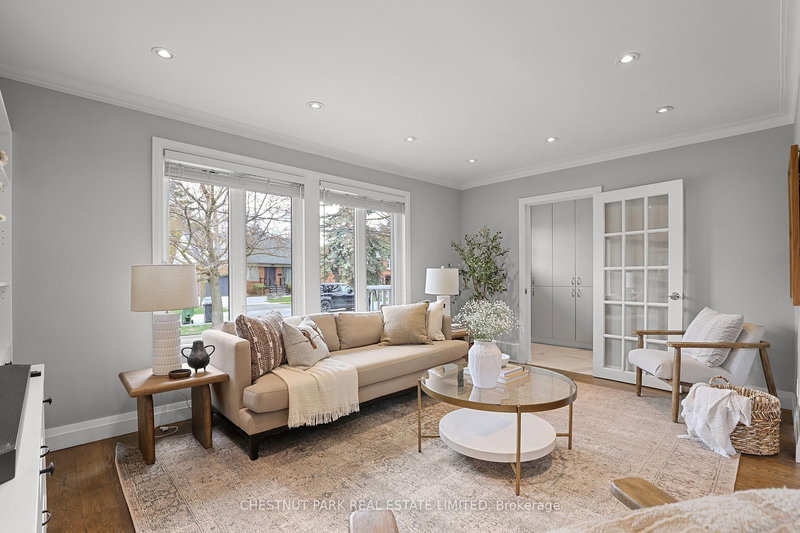 27 Cedarcrest Dr, Toronto, M9A 2V4 | Image 3