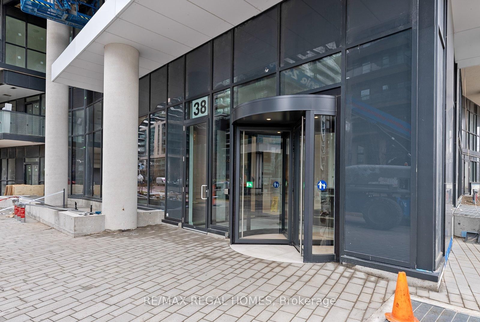 38 Annie Craig Drive, Unit 3512 - Photo 13