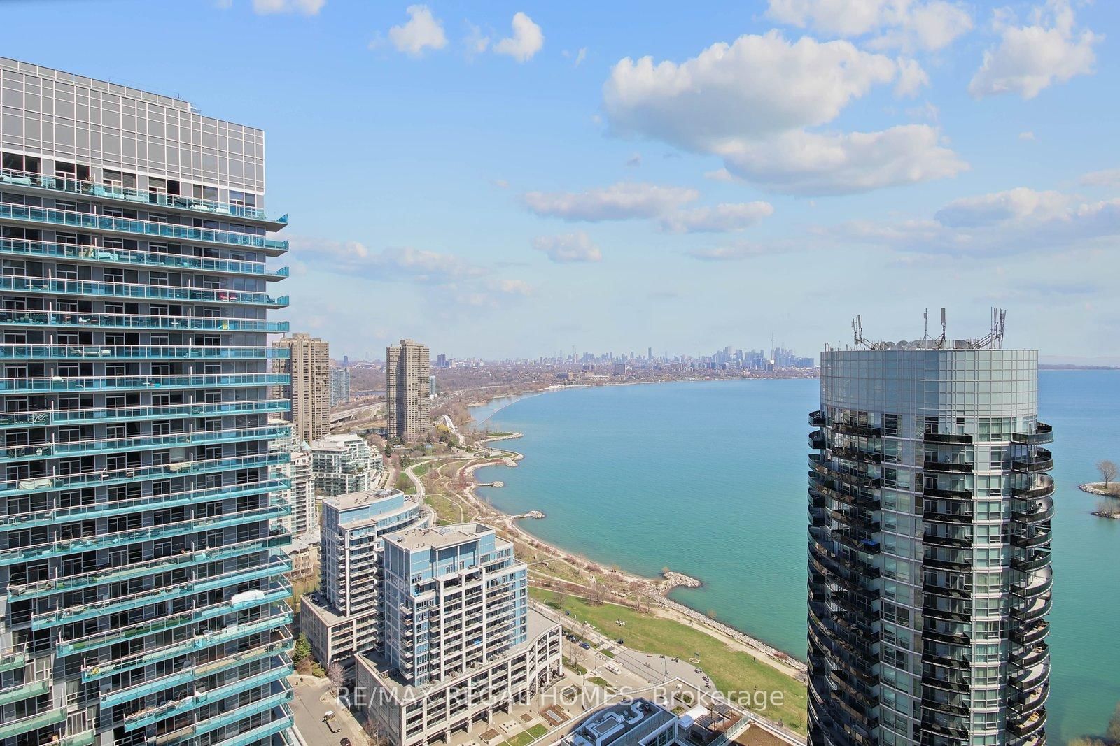 38 Annie Craig Drive, Unit 3512 - Photo 2