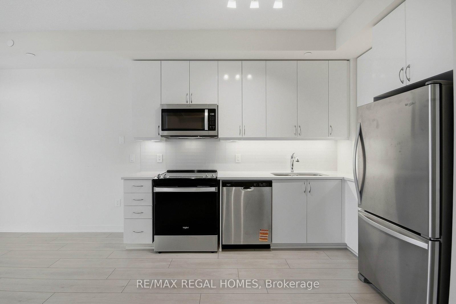 38 Annie Craig Drive, Unit 3512 - Photo 4