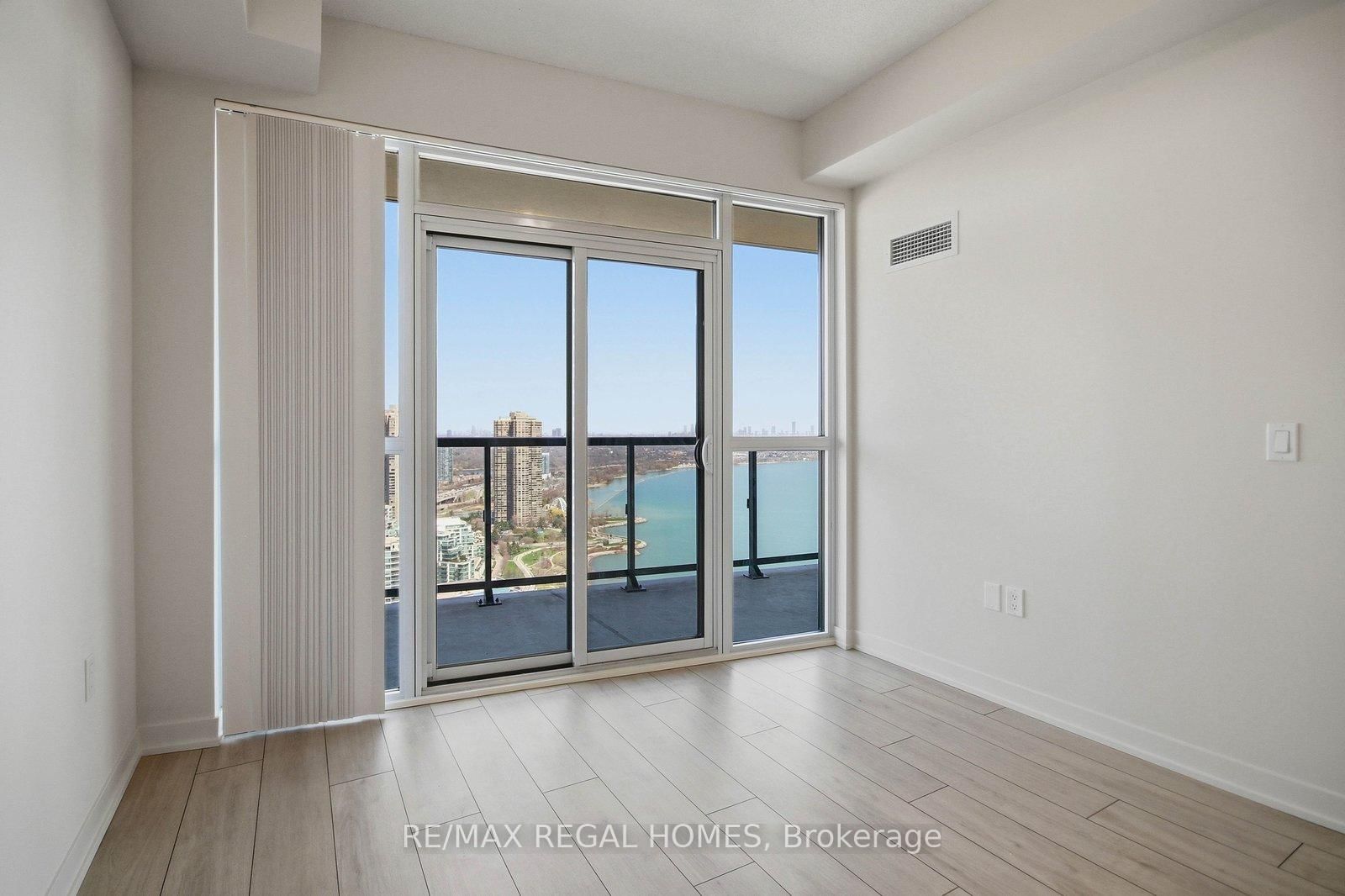 38 Annie Craig Drive, Unit 3512 - Photo 9