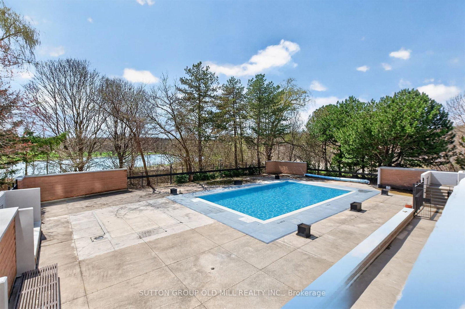 240 Scarlett Road, Unit 613 - Photo 23