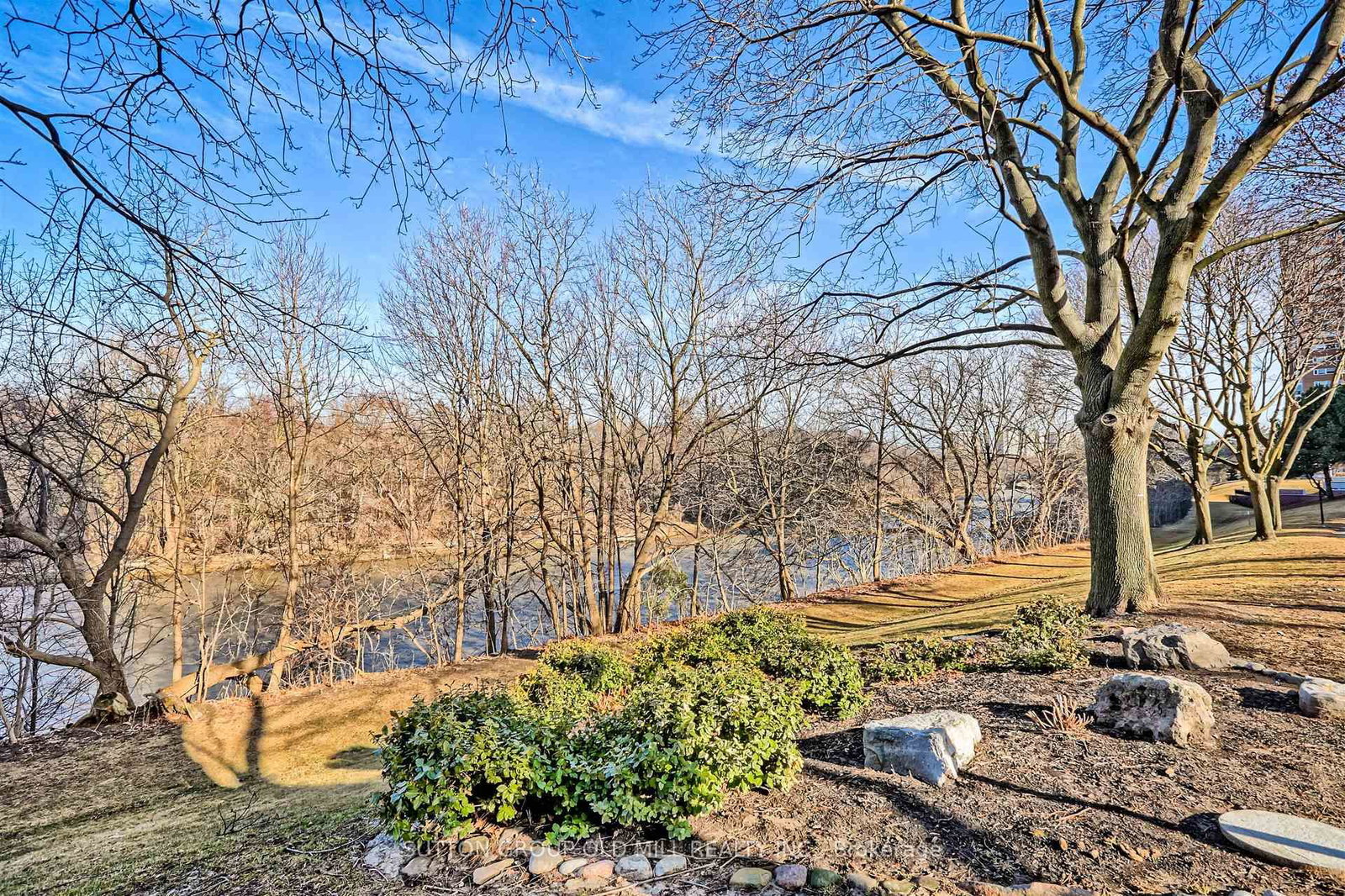 240 Scarlett Road, Unit 613 - Photo 29