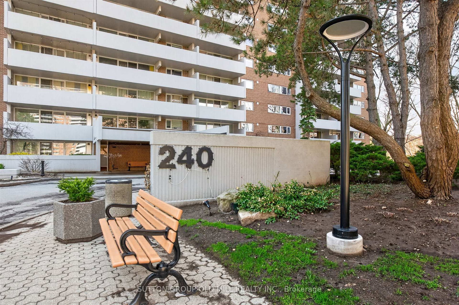 240 Scarlett Road, Unit 613 - Photo 30