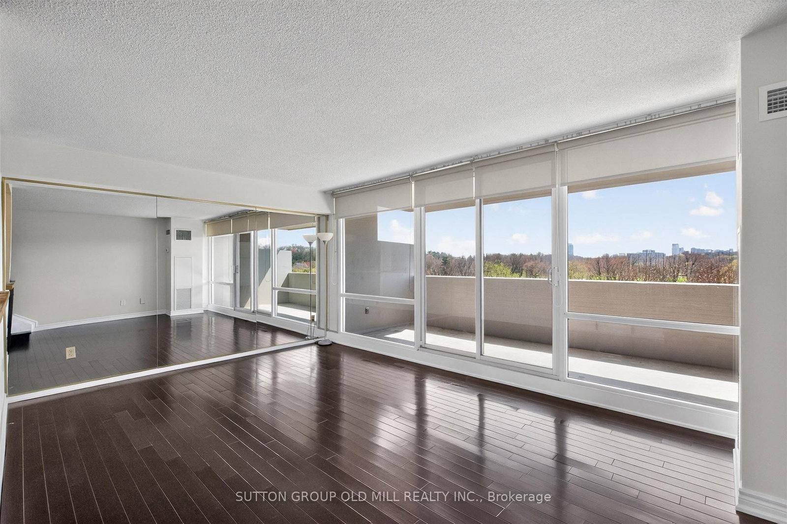 240 Scarlett Road, Unit 613 - Photo 7