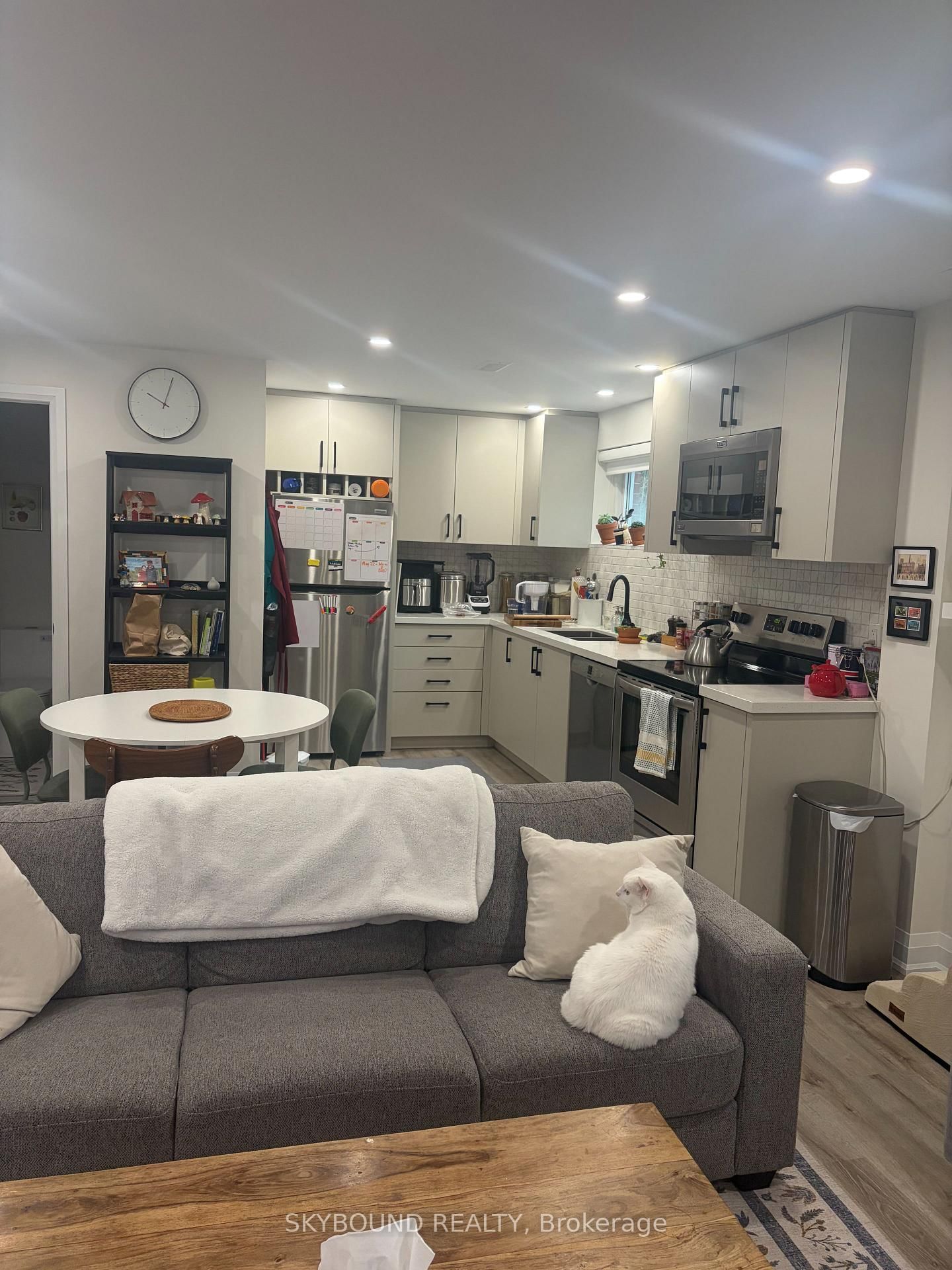 129 Milton Street - Photo 2