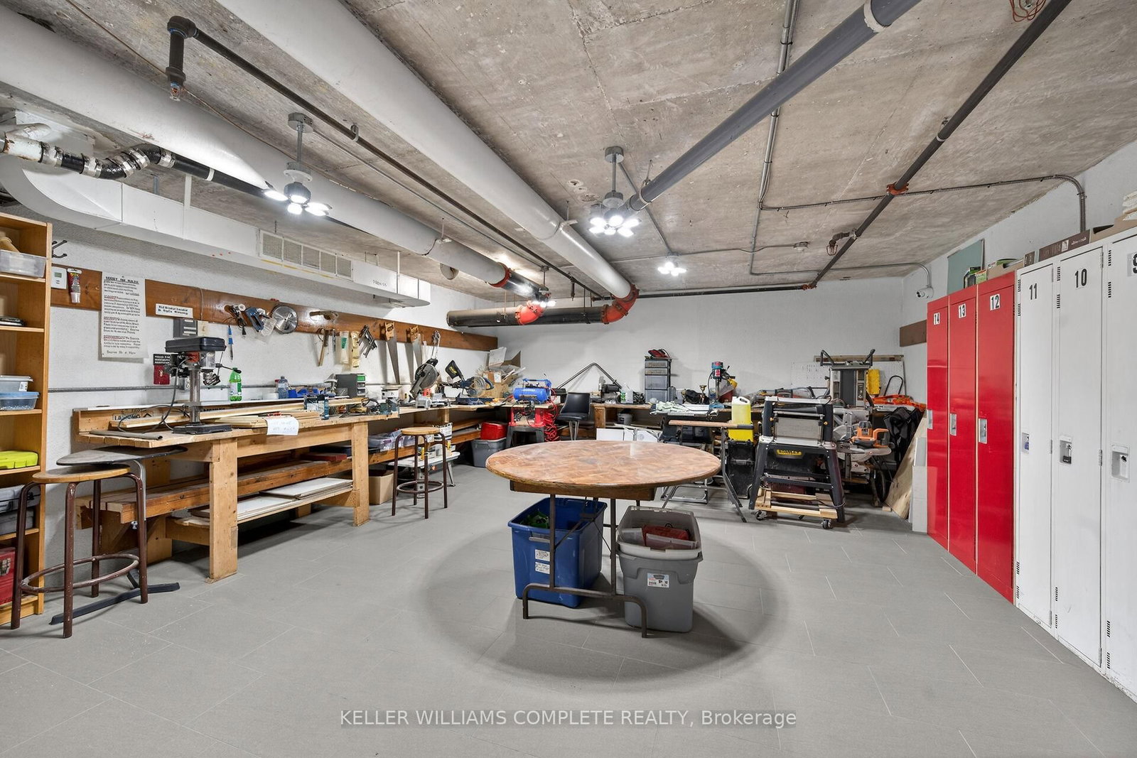 700 Dynes Road, Unit 904 - Photo 35