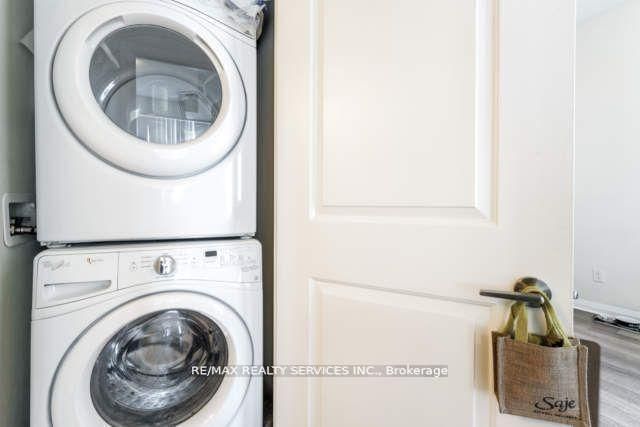 5025 Four Springs Avenue, Unit 1806 - Photo 11