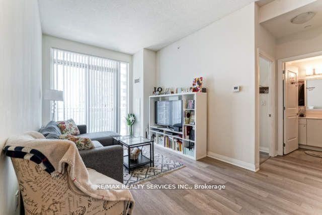 5025 Four Springs Avenue, Unit 1806 - Photo 6