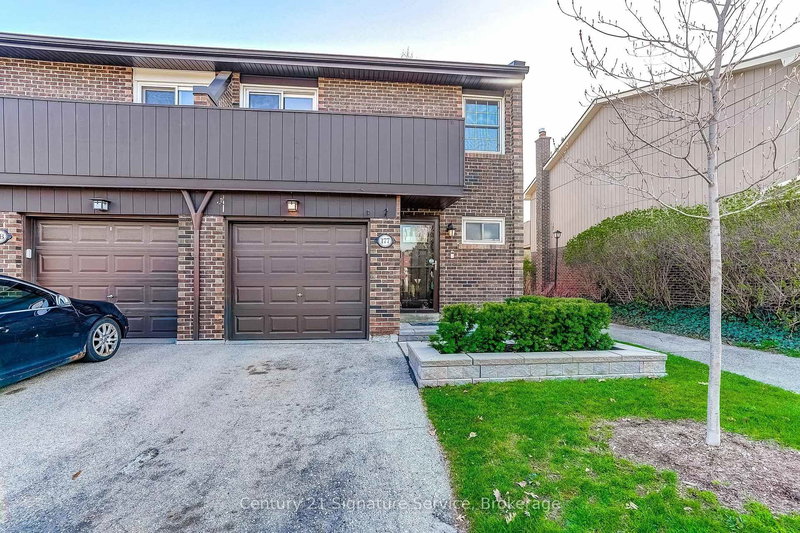 1951 Rathburn Rd E #177, Mississauga, Ontario