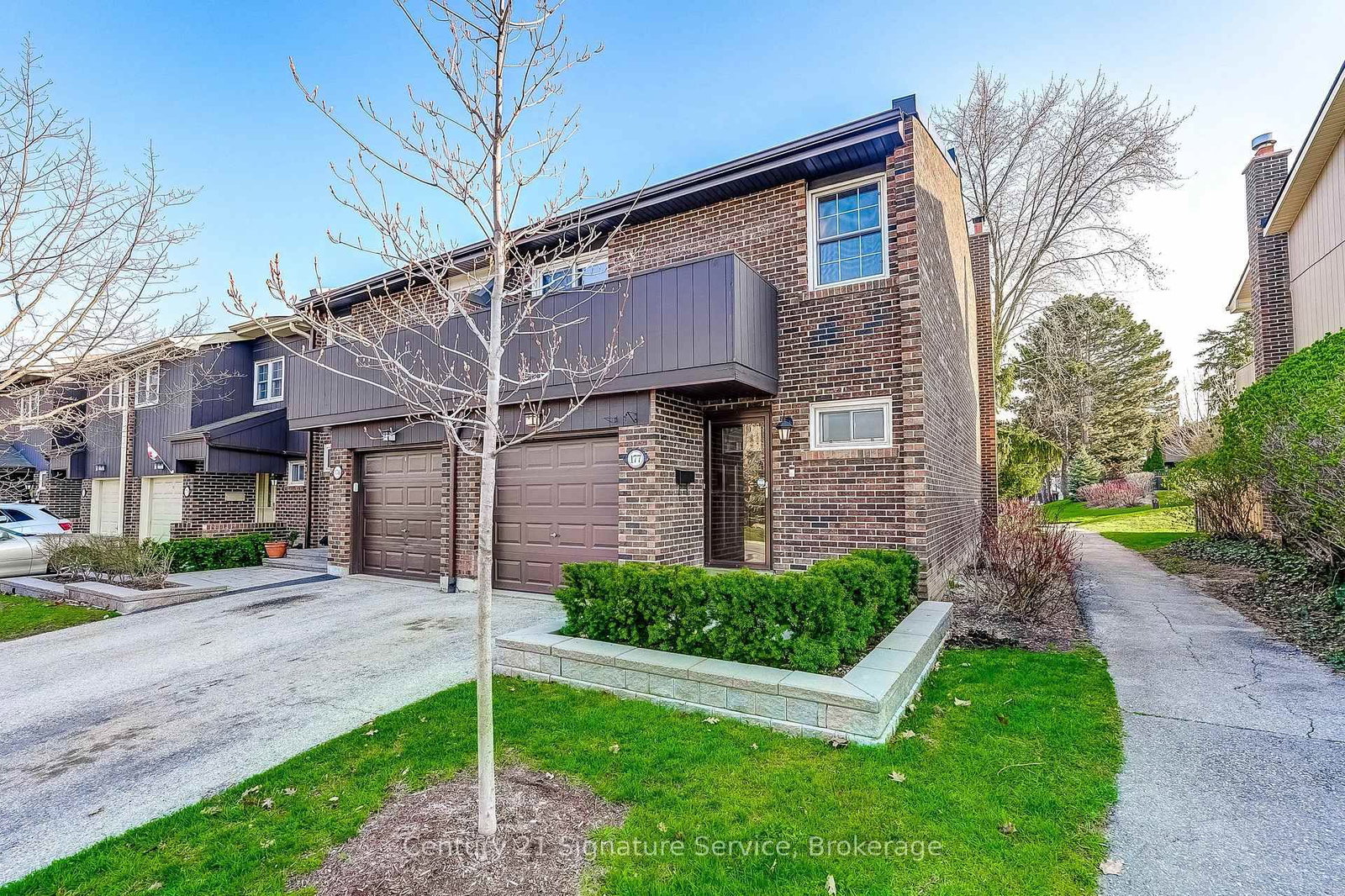 1951 Rathburn Road E, Unit 177 - Photo 2