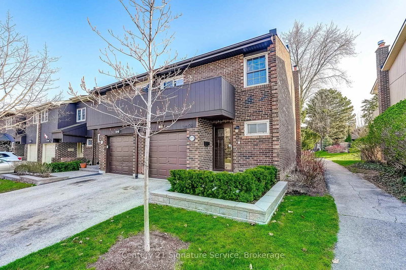 177 - 1951 Rathburn Rd E, Mississauga, L4W 2N9 | Image 2