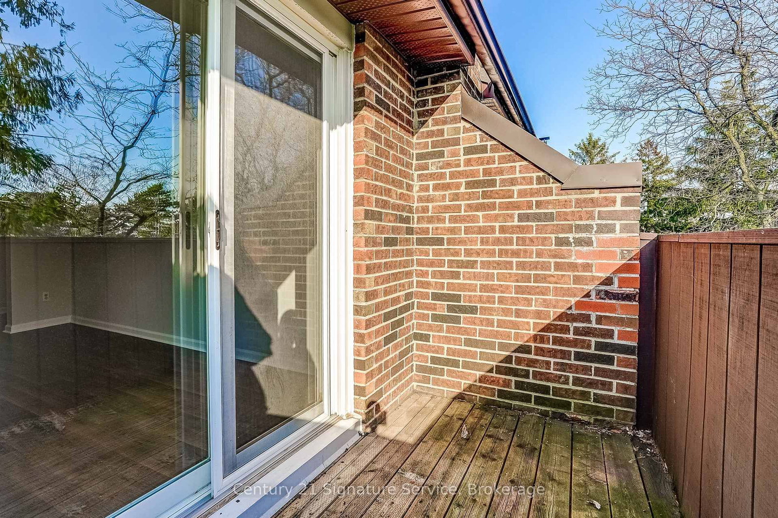 1951 Rathburn Road E, Unit 177 - Photo 21