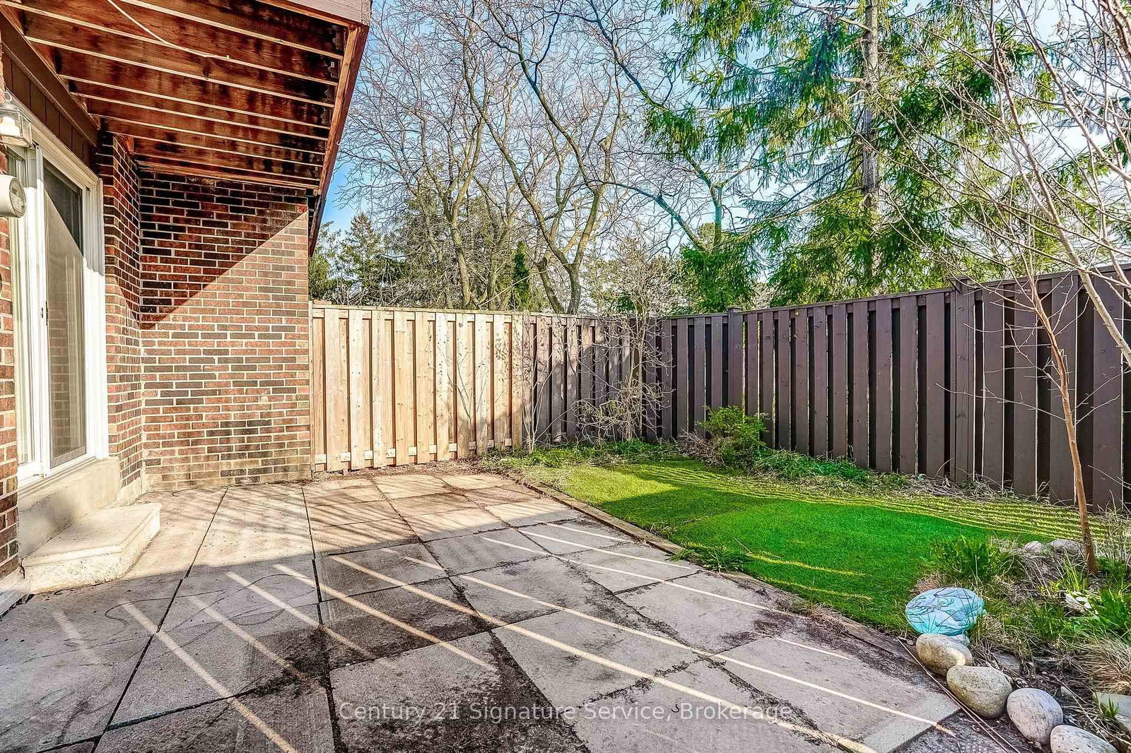 1951 Rathburn Road E, Unit 177 - Photo 34